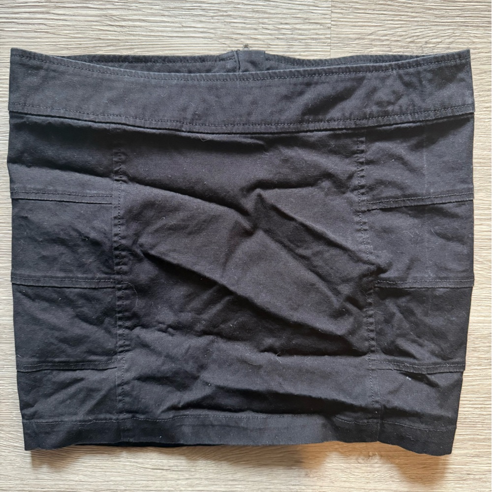 Orb Mini-Skirt, Size S NWOT